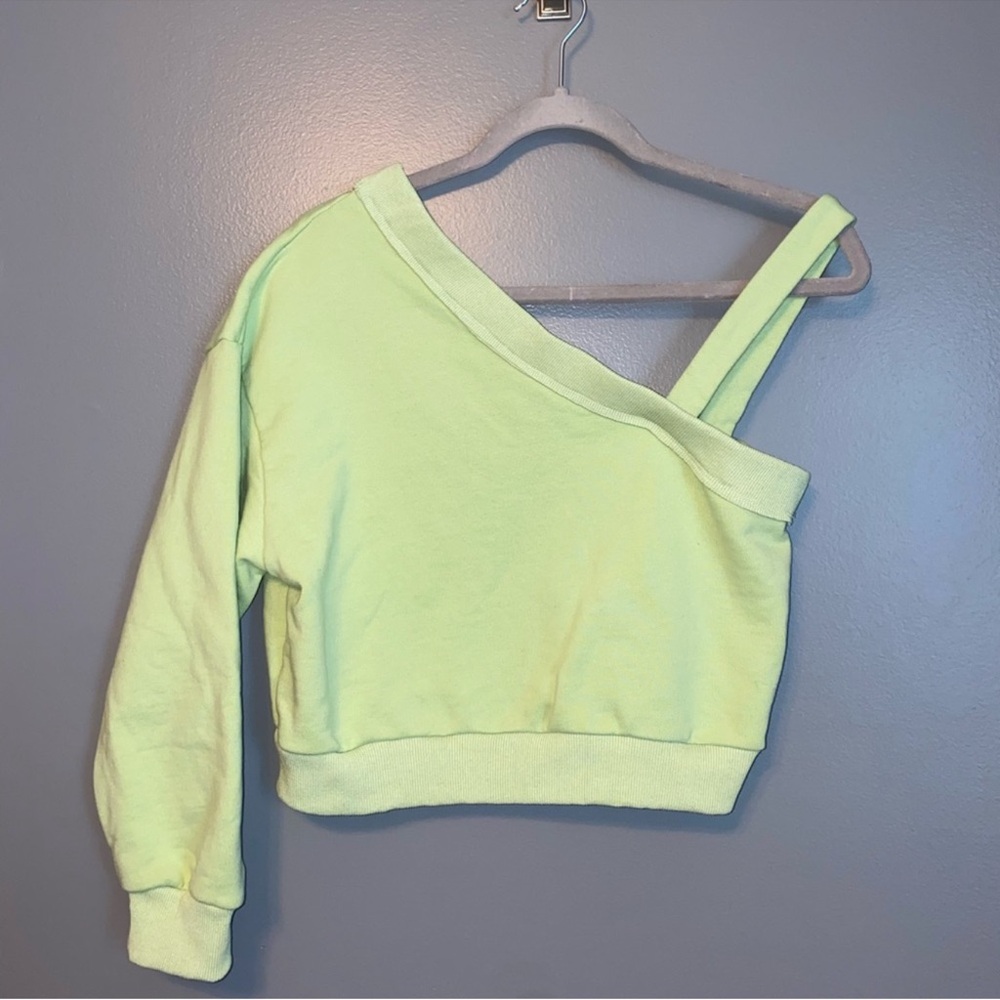 Green off the shoulder sweatshirt